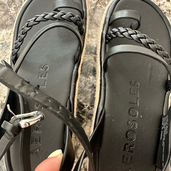 AEROSOLES Black Sandals with Chunky Platform - Picture 3 of 5